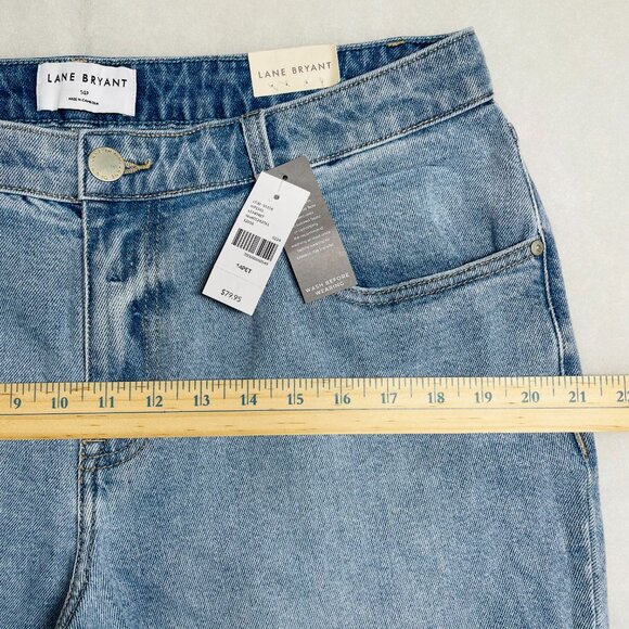 NWT Lane Bryant Womems Blue Embroidered Mid Rise Boyfriend Capri Jeans Size 14P - Picture 3 of 11